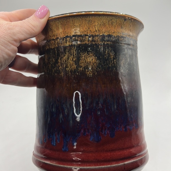 Handmade Pottery Utensil Holder - Picture 3 of 5